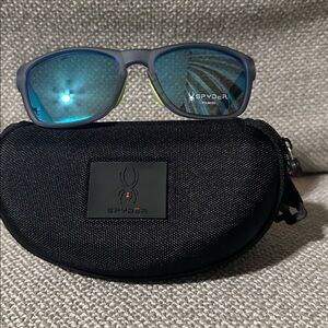 Spyder NEW Blue and green Polarized Sunglasses with Black Case
